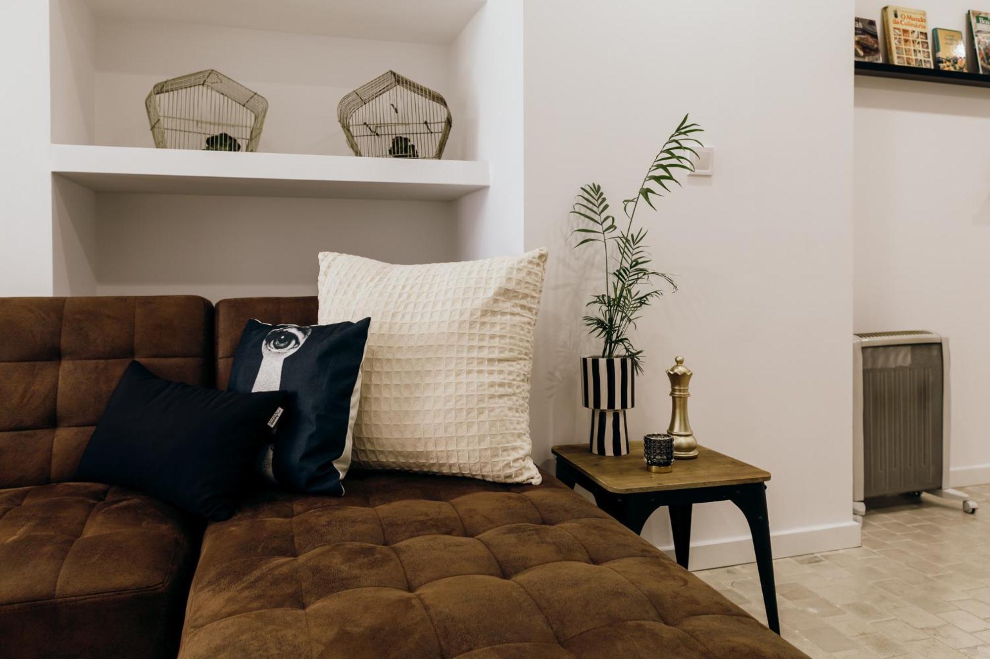 Apartment Dandy's Blue