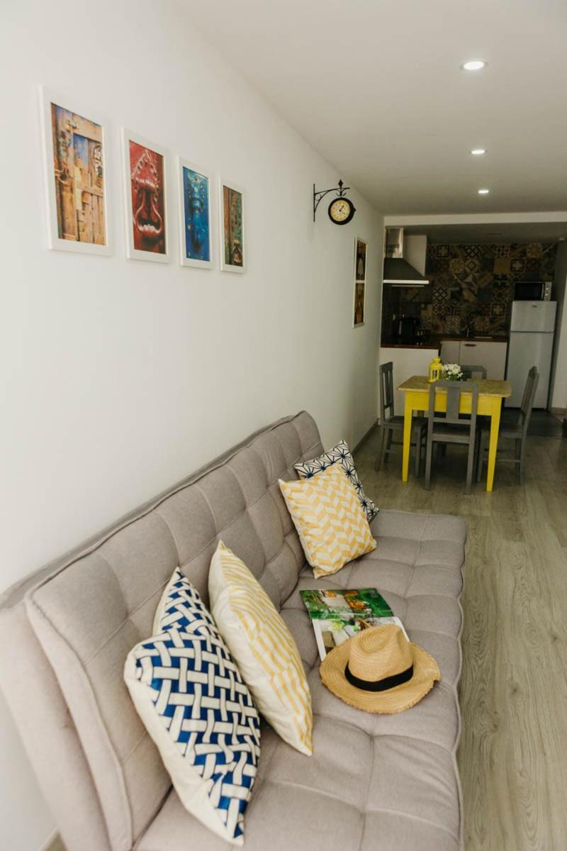 Dandy's Blue Apartment